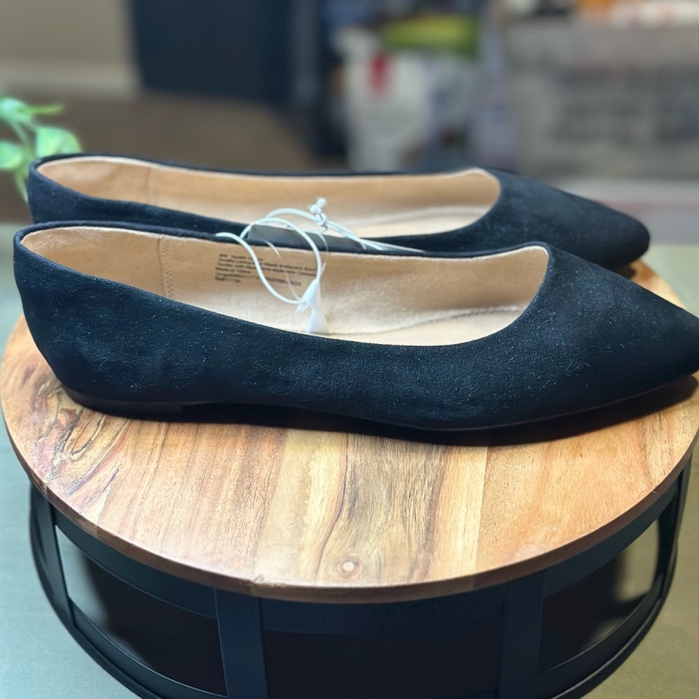 A New Day Classic Black Flats - Picture 3 of 4